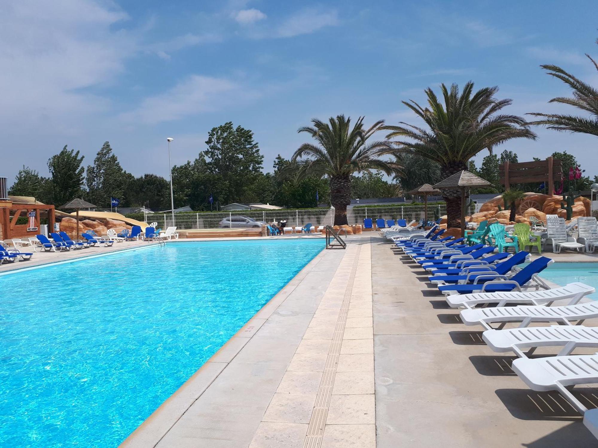 Vias-Plage Camping Les Salisses Quality Holidays エクステリア 写真