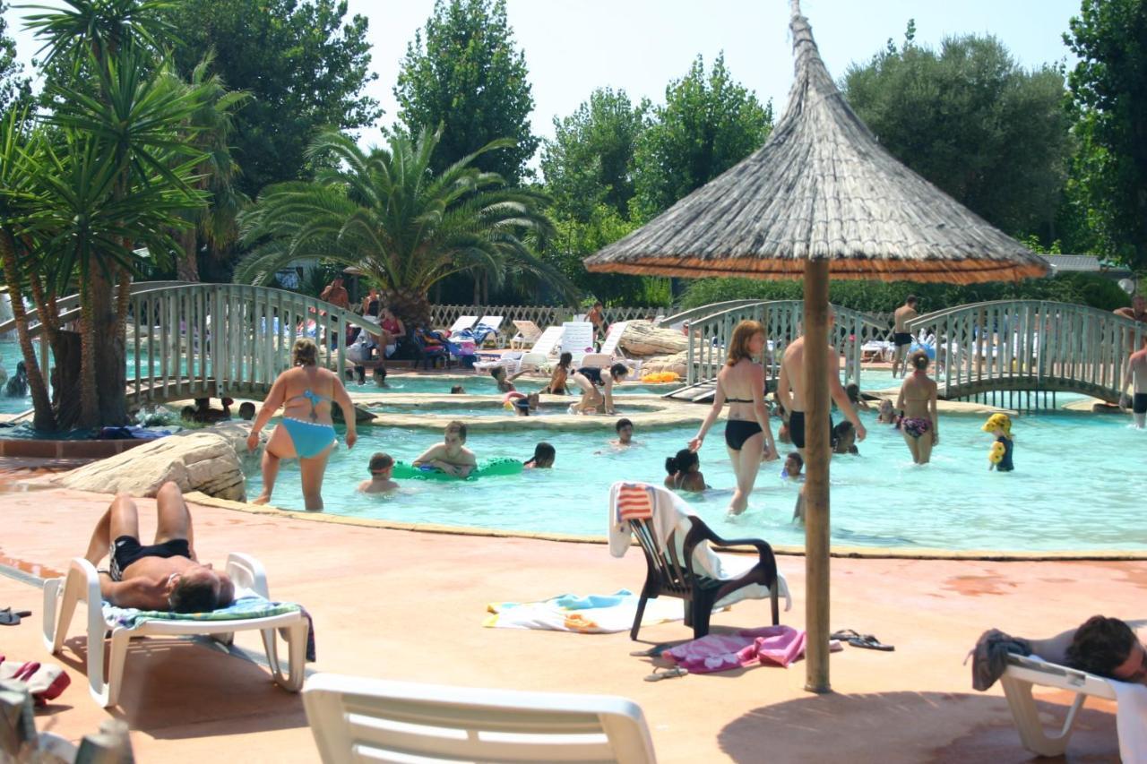 Vias-Plage Camping Les Salisses Quality Holidays エクステリア 写真